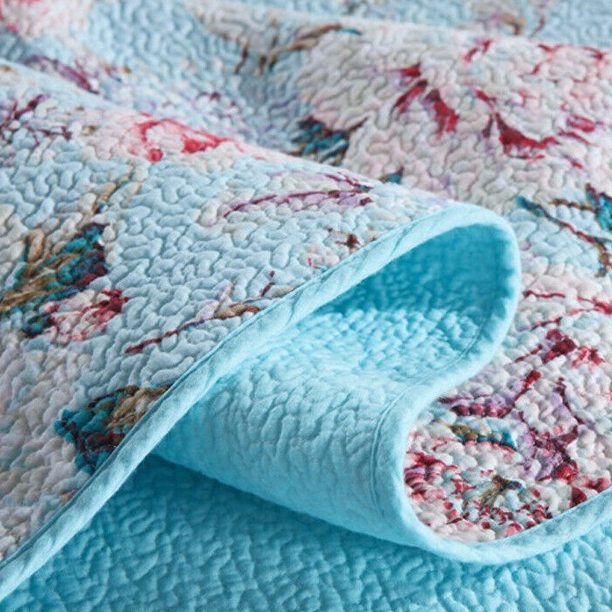 Tioman Cotton Quilted Coverlet Set – Blue Multi, Queen