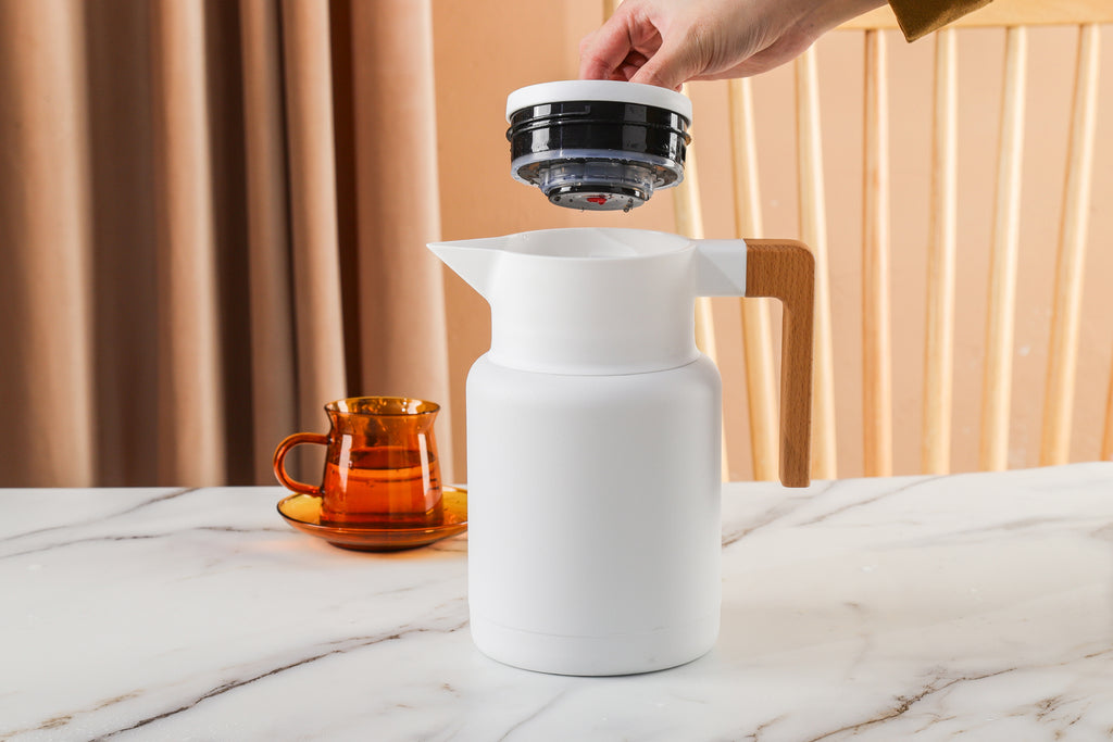 Kylin 304 Stainless Steel Vacuum Jug 1.3L – White
