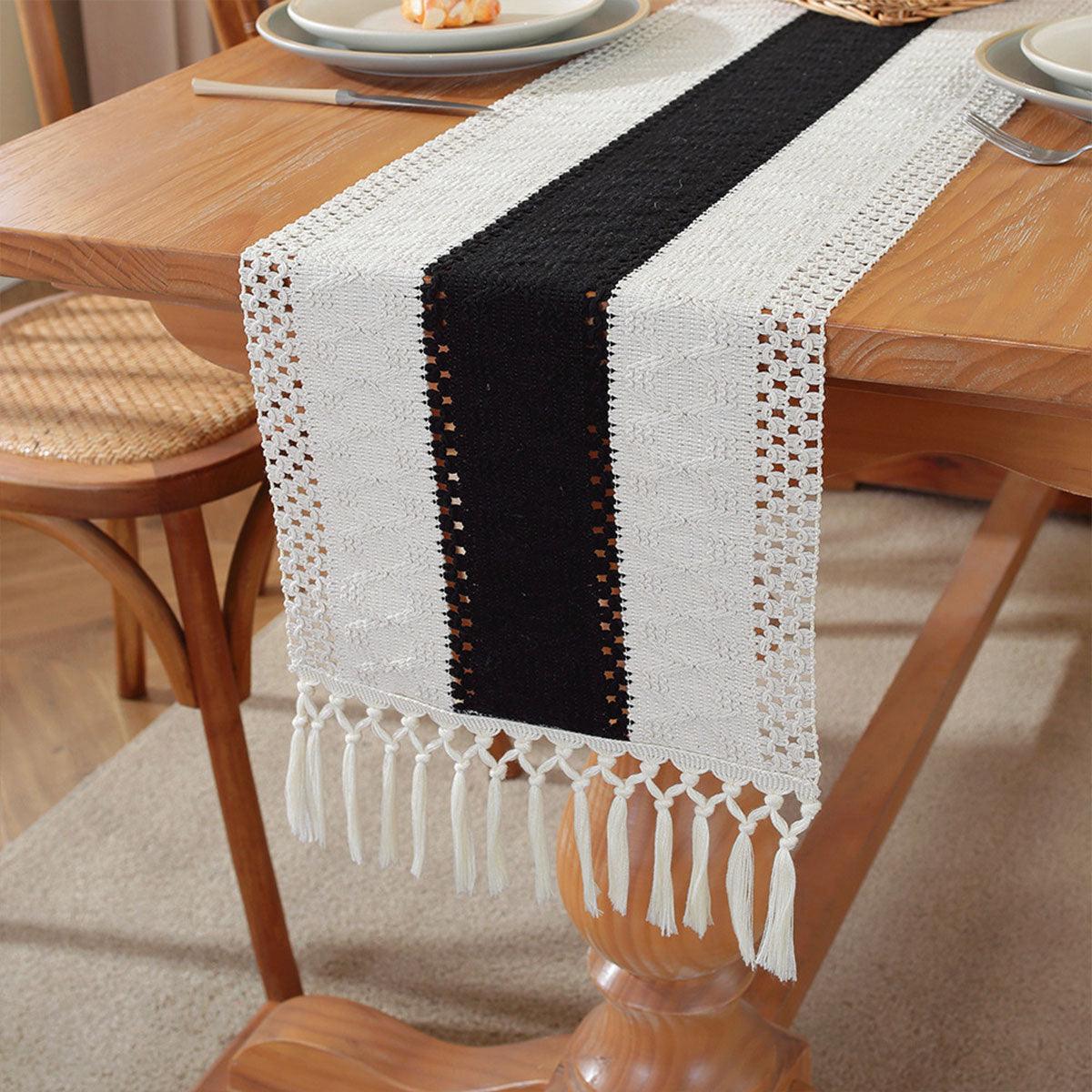 Cotton-Linen Tassel Table Runner – Light Brown