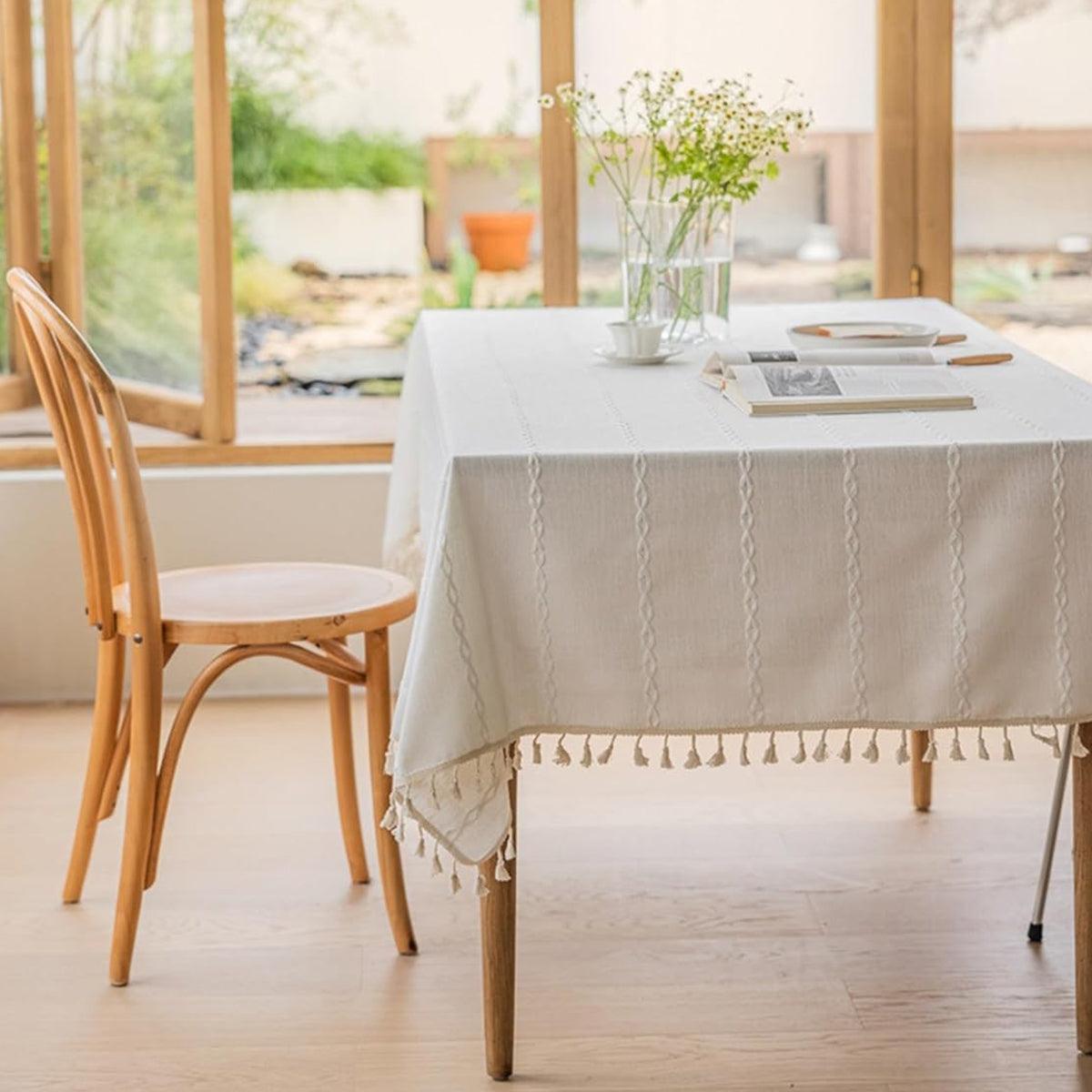 Tassel-Edge Rectangular Tablecloth – 140 × 220cm
