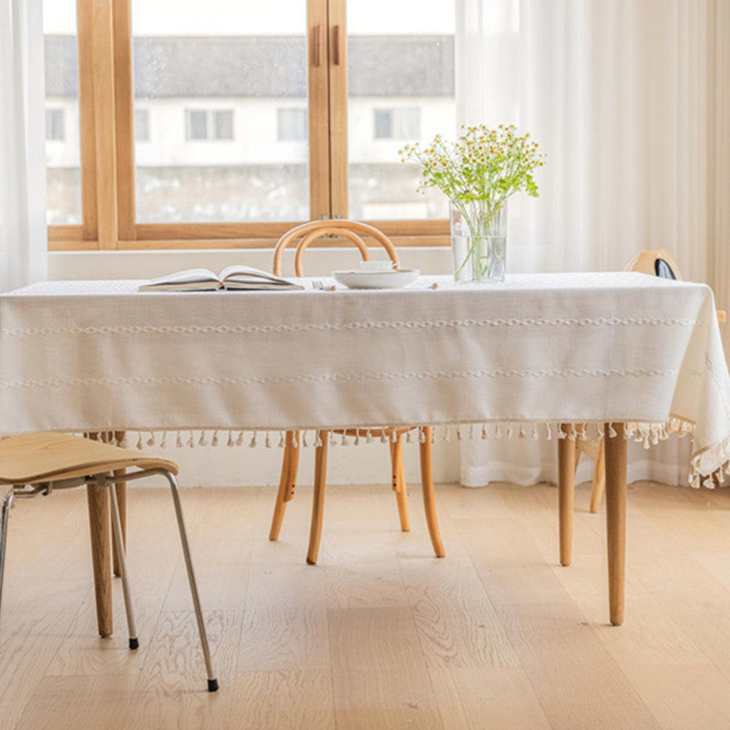 Tassel-Edge Rectangular Tablecloth – 140 × 220cm