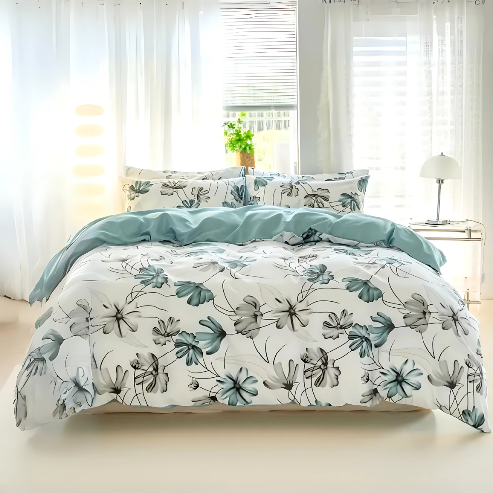Dreamfields Floral Mist Quilt Cover Set – Super King, 3-Piece