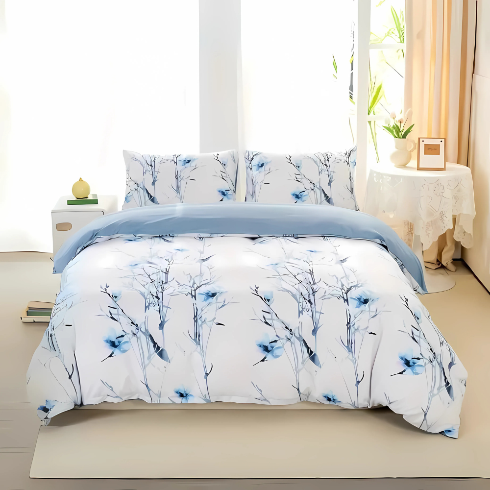 Dreamfields Mist Floral Quilt Cover Set – King, 3-Piece