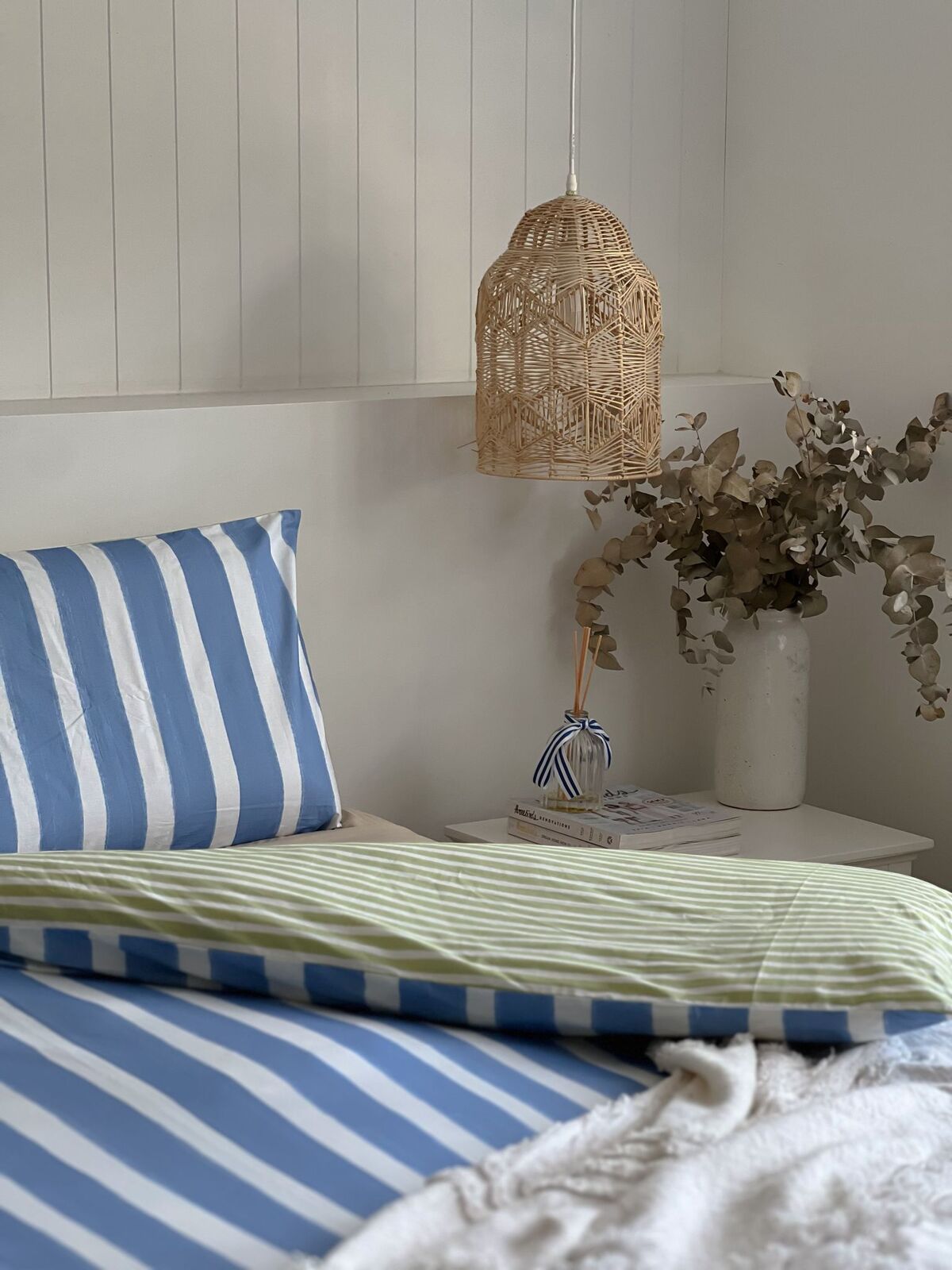 Harmony Reversible Cotton Quilt Cover Set – Queen