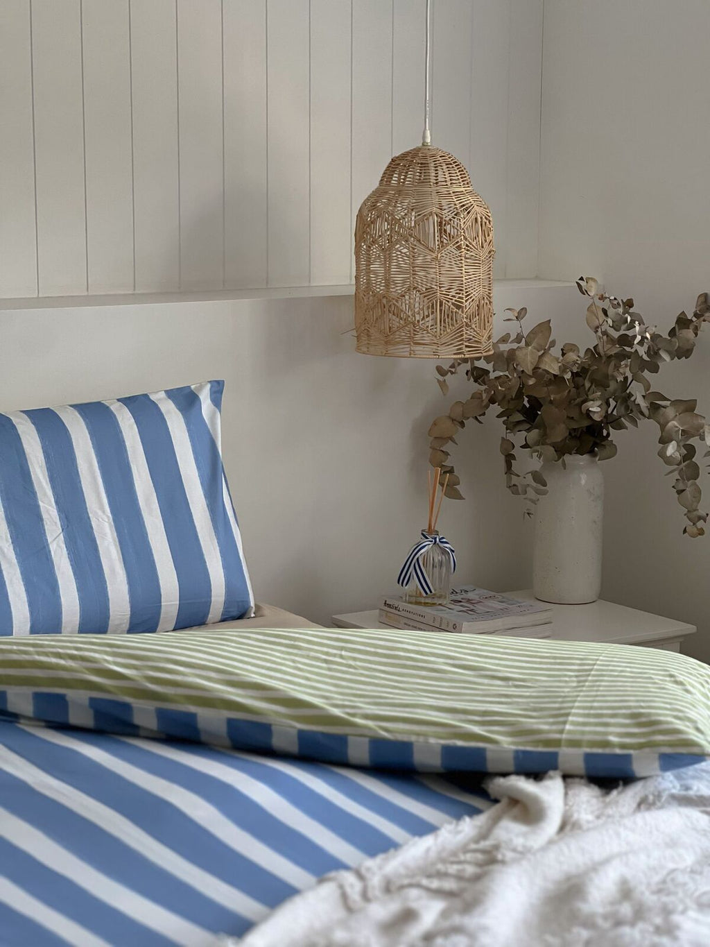 Harmony Reversible Cotton Quilt Cover Set – Single