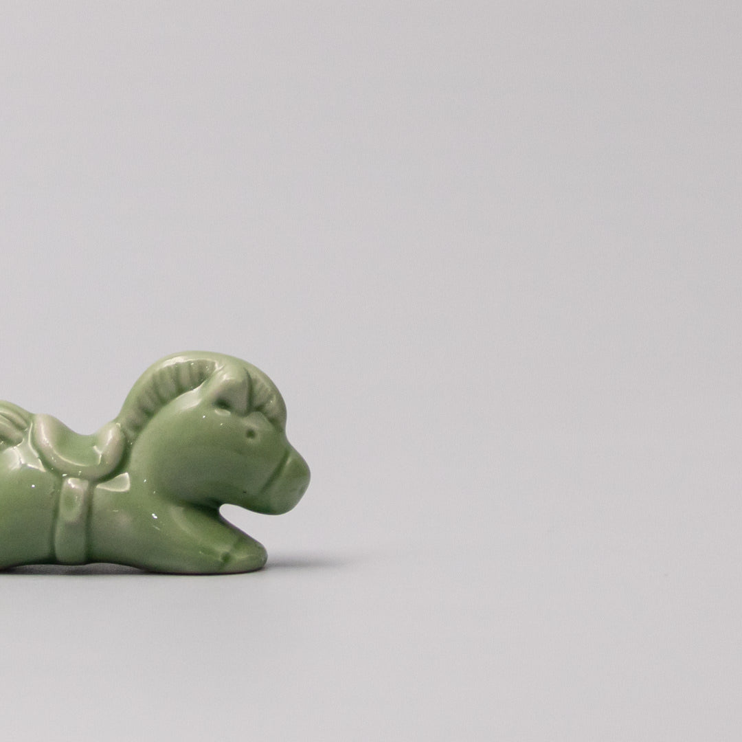 Green Horse Chopstick Rest
