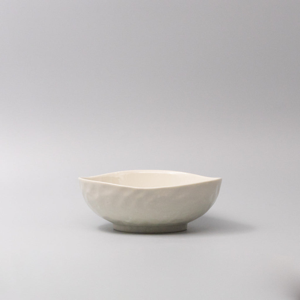 Kanso Soft White Organic Bowl – 17cm