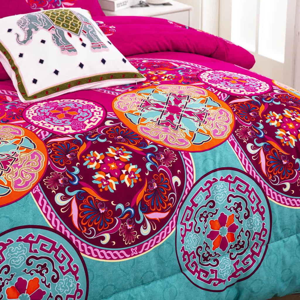 Aesthetic Glow Floral Microfiber Comforter Set – King, 3 Piece