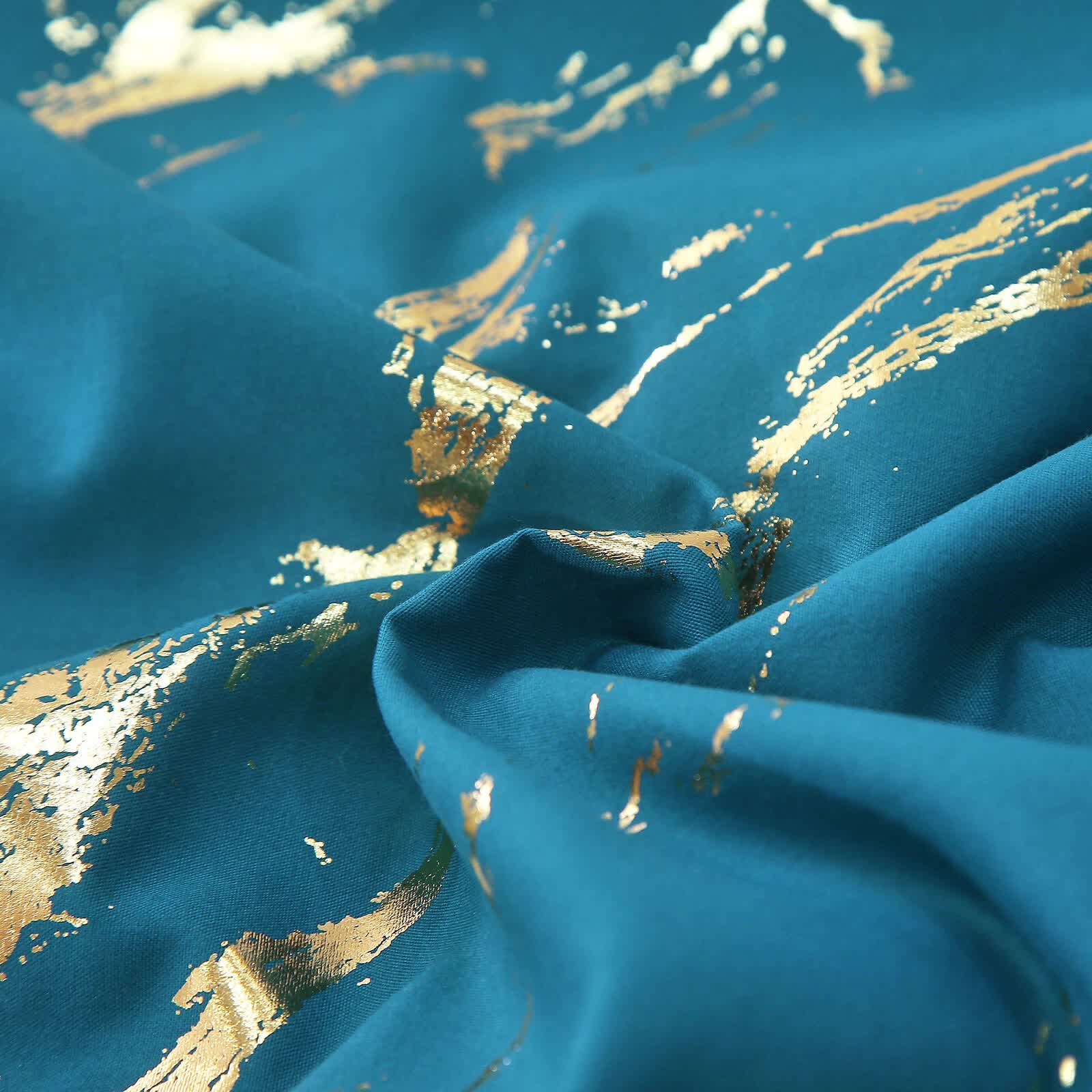 Cozy Cloud Teal Comforter Set – King, 3-Piece