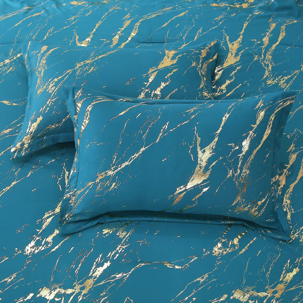 Cozy Cloud Teal Comforter Set – King, 3-Piece
