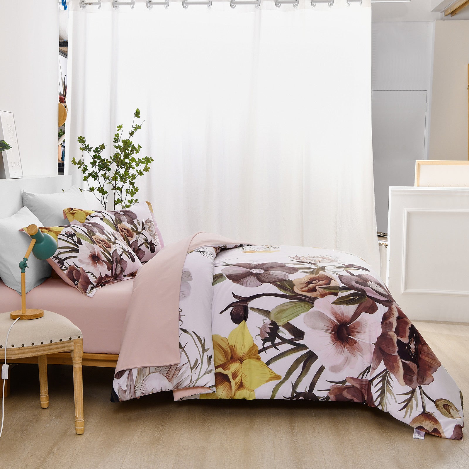 Blush Floral Comforter Set – King, 3-Piece
