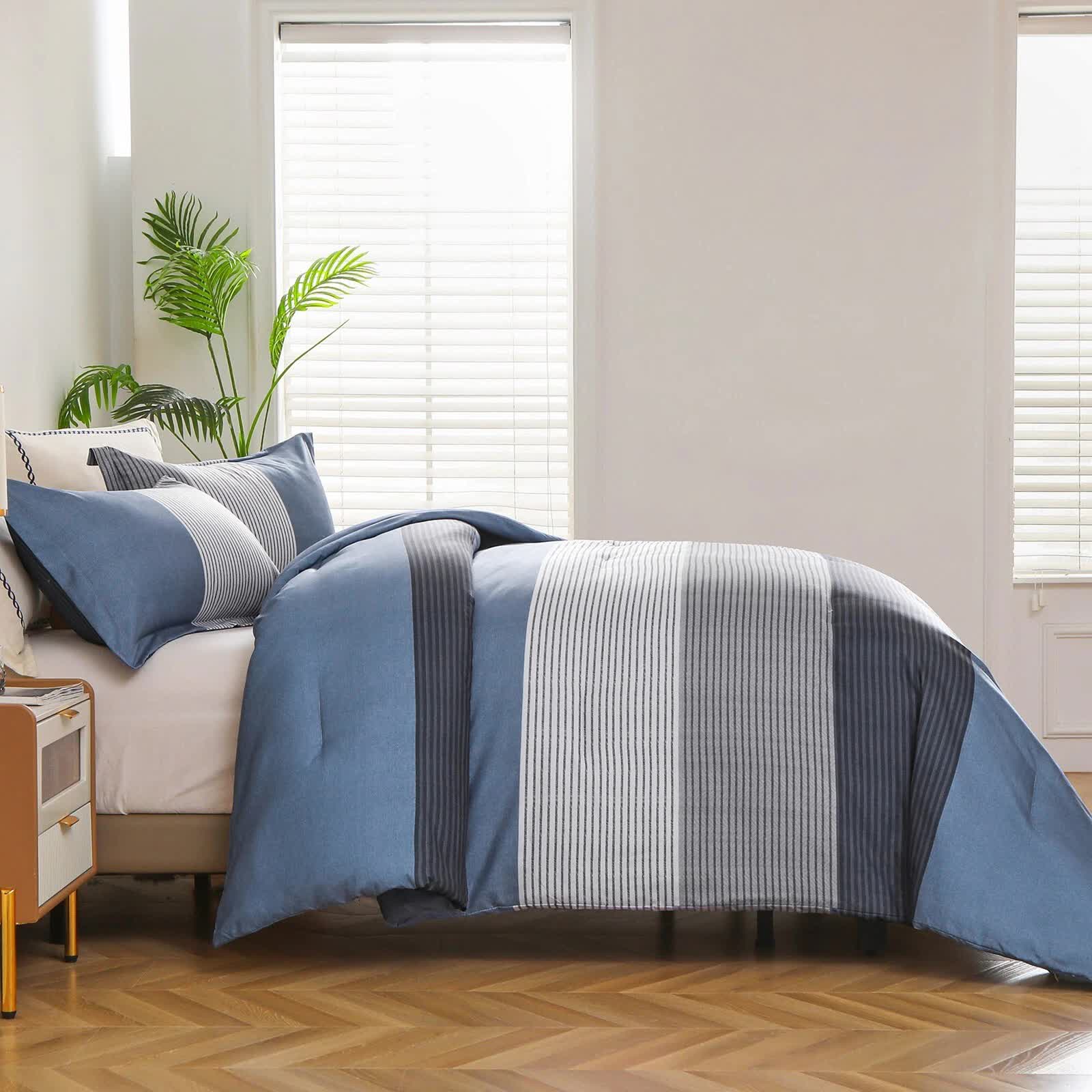Coastal Drift Striped Comforter Set – King, 3-Piece