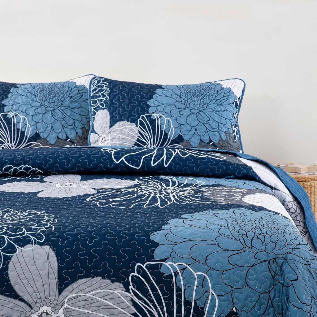 Frosted Magnolia Comforter Set – Blue, King, 3-Piece