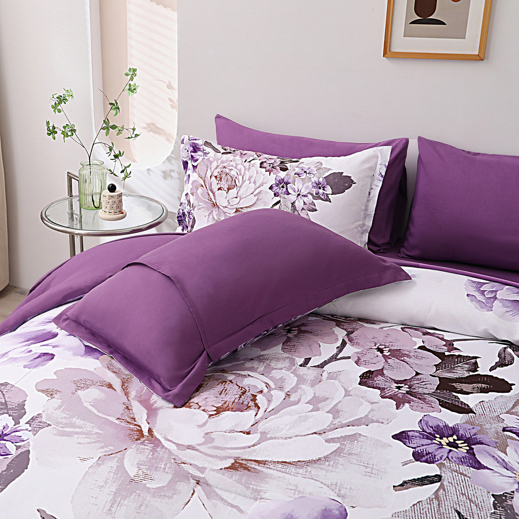 Elegant Floral Comforter Set, King Size, Warm Quilted Bedding with Pillowcases