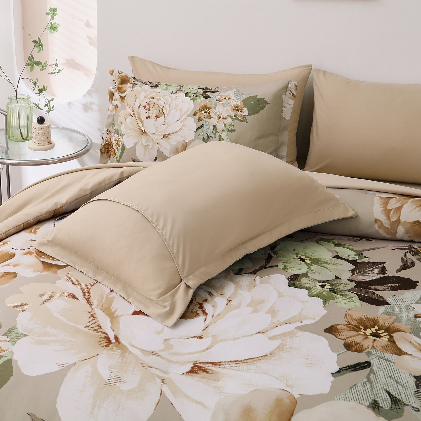 Cozy Floral Comforter Set – King, 3-Piece