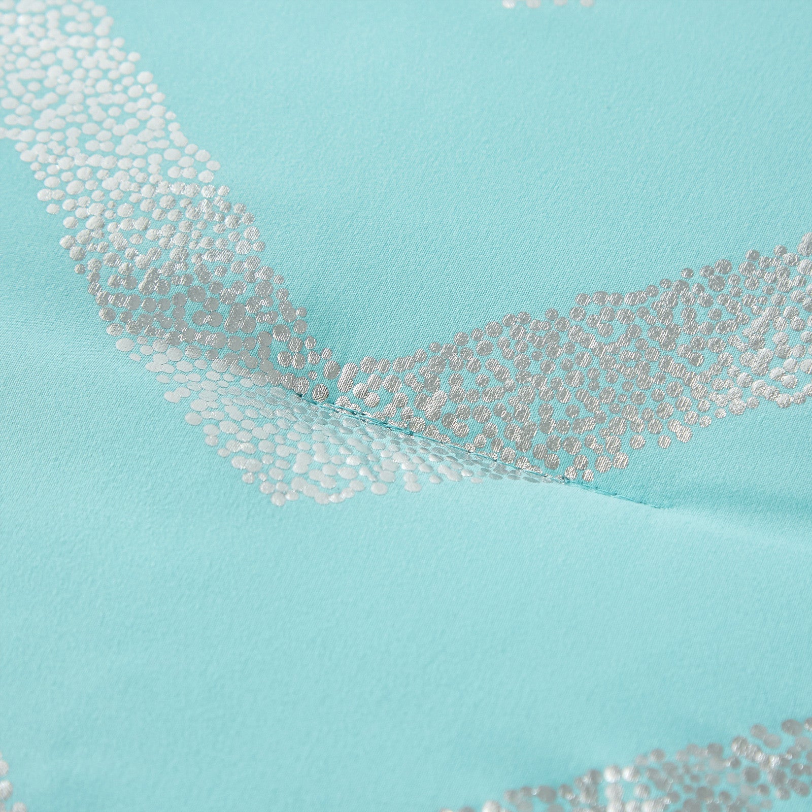 Blue Gradient Comforter Set – King, 3-Piece