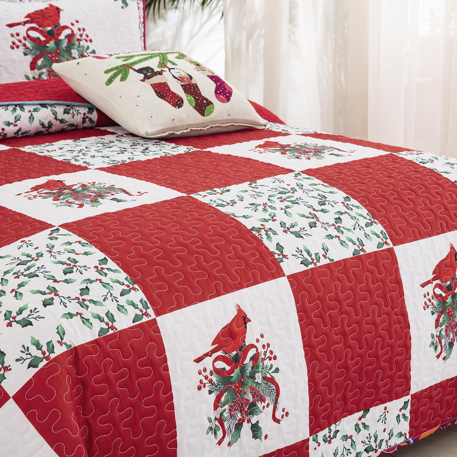 Christmas Quilted Coverlet Set – Red, Green and White, Queen